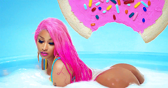 aaron paul baker recommends Nicki Minaj Hot Gif