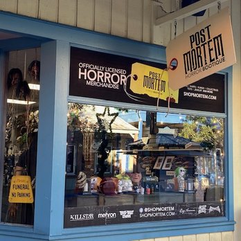 charles j lee share post mortem horror boutique photos