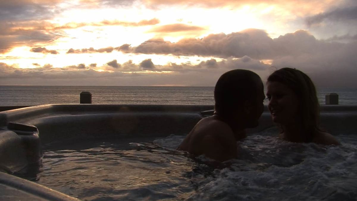 caleb ellington add how to have sex in a jacuzzi photo