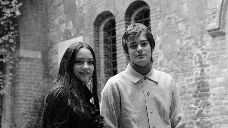 claire kyle recommends olivia hussey romeo and juliet topless pic