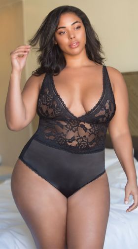 barry pascoe recommends pictures of plus size lingerie pic