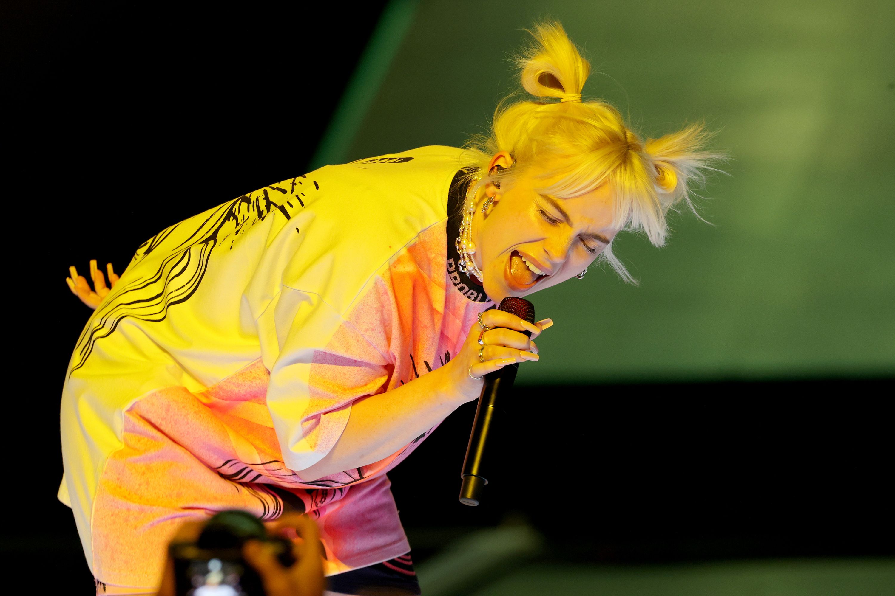 porn billie eilish