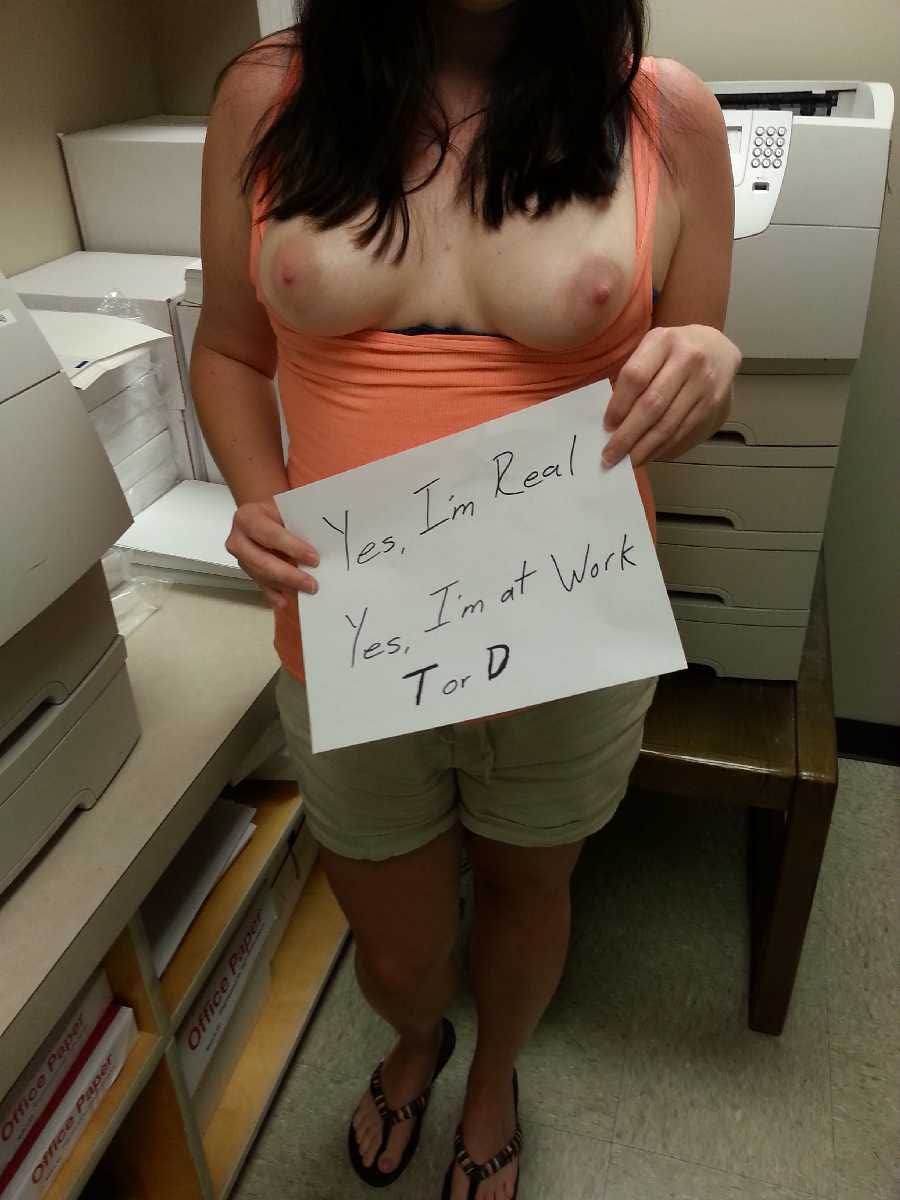 aramis lee add flashing at work pics photo