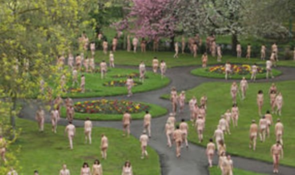 andrew roussey recommends Nude In The Park