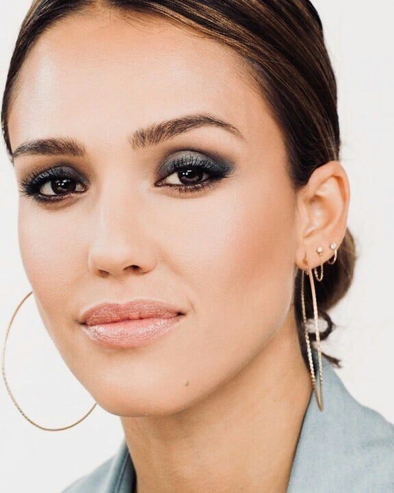 barry geonzon recommends Jessica Alba Ear Piercings