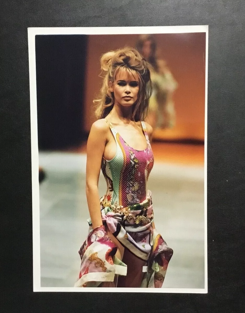 ashlie henderson recommends claudia schiffer hot pic