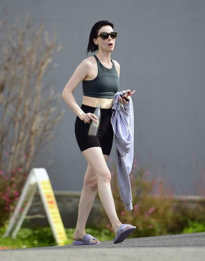 alvin peace recommends laura prepon bathing suit pic