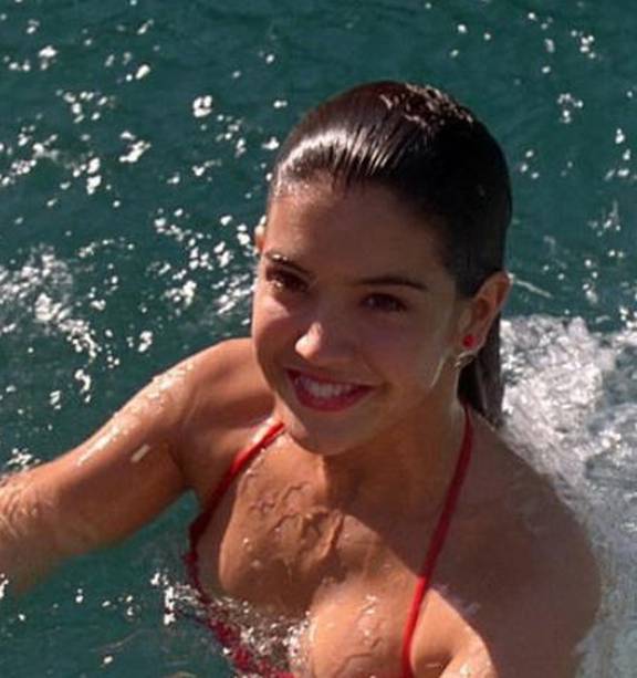 christina garceau recommends phoebe cates sex scene pic