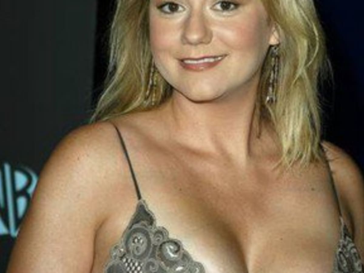 Megyn Price Naked Pictures bukkake facials