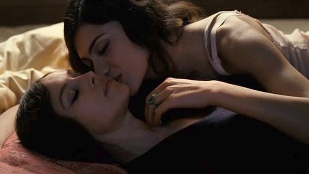 Best of Monica bellucci lesbian scene