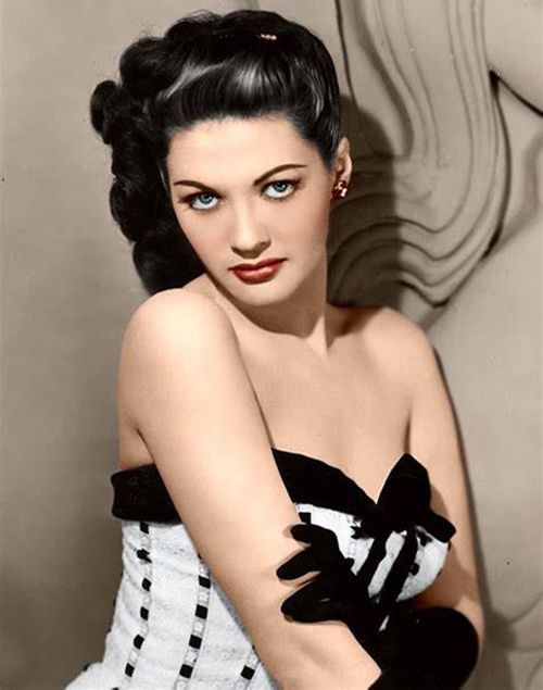 chelsey williamson recommends Lily Munster Images