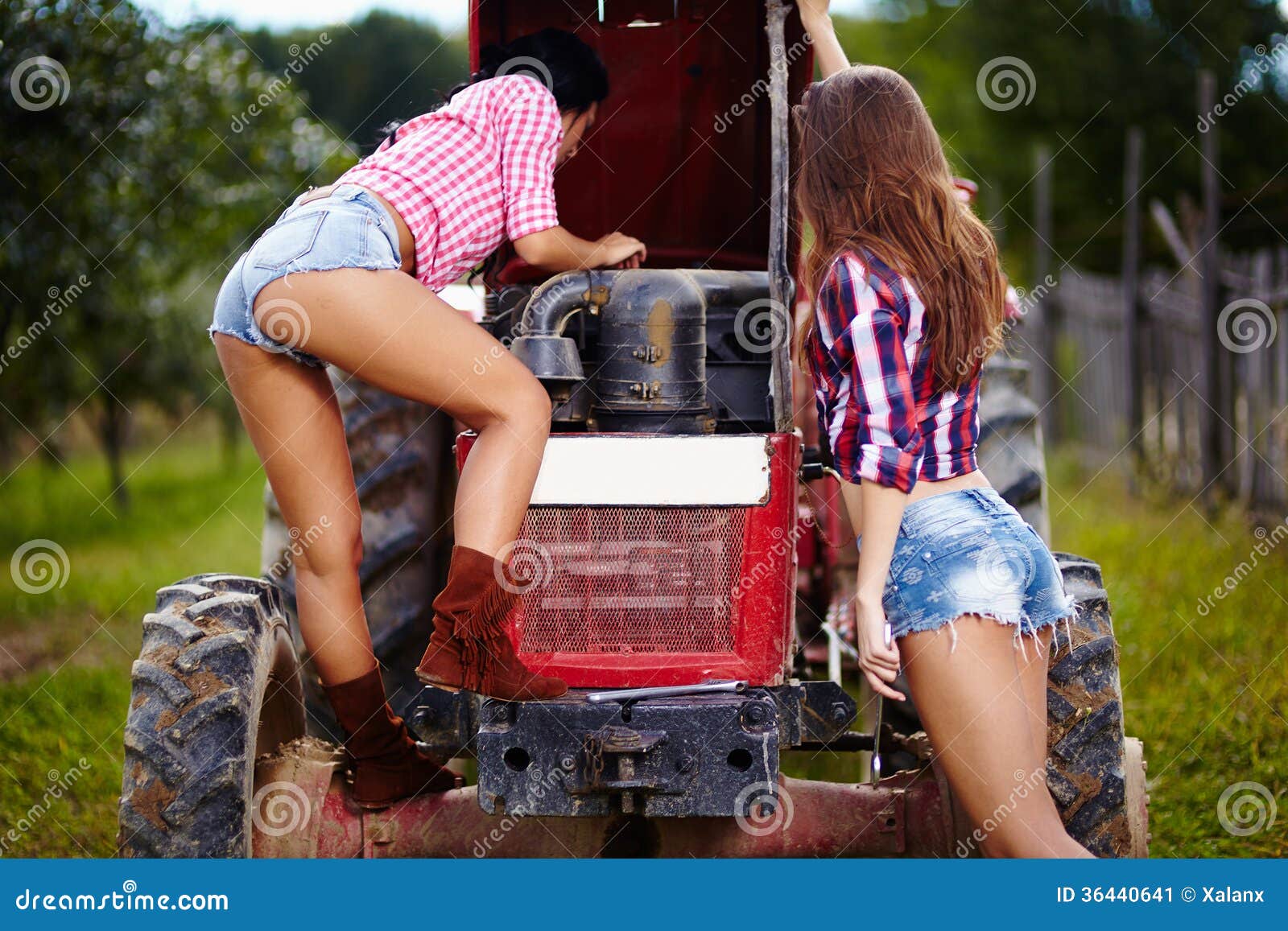 Best of Hot women on tractors