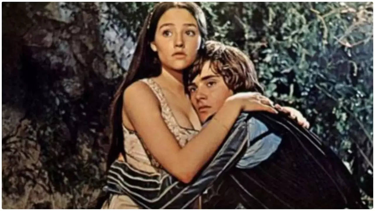 bella alex add olivia hussey sex tape photo