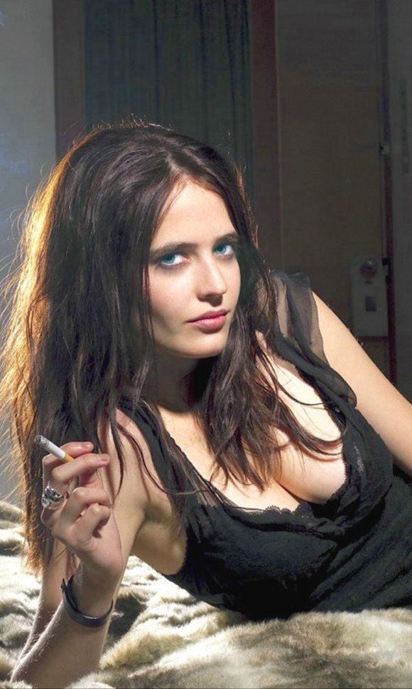 brad preece recommends Eva Green Sexy Images