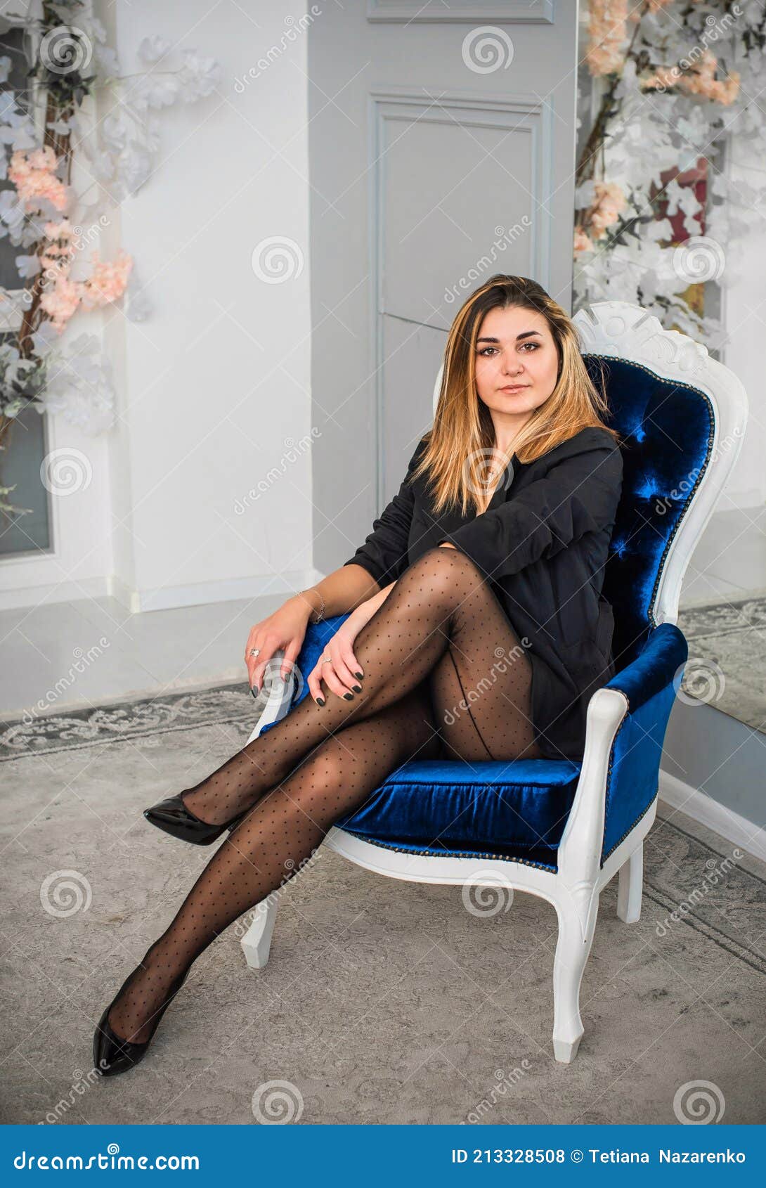 antoinette pace share latina women in pantyhose photos
