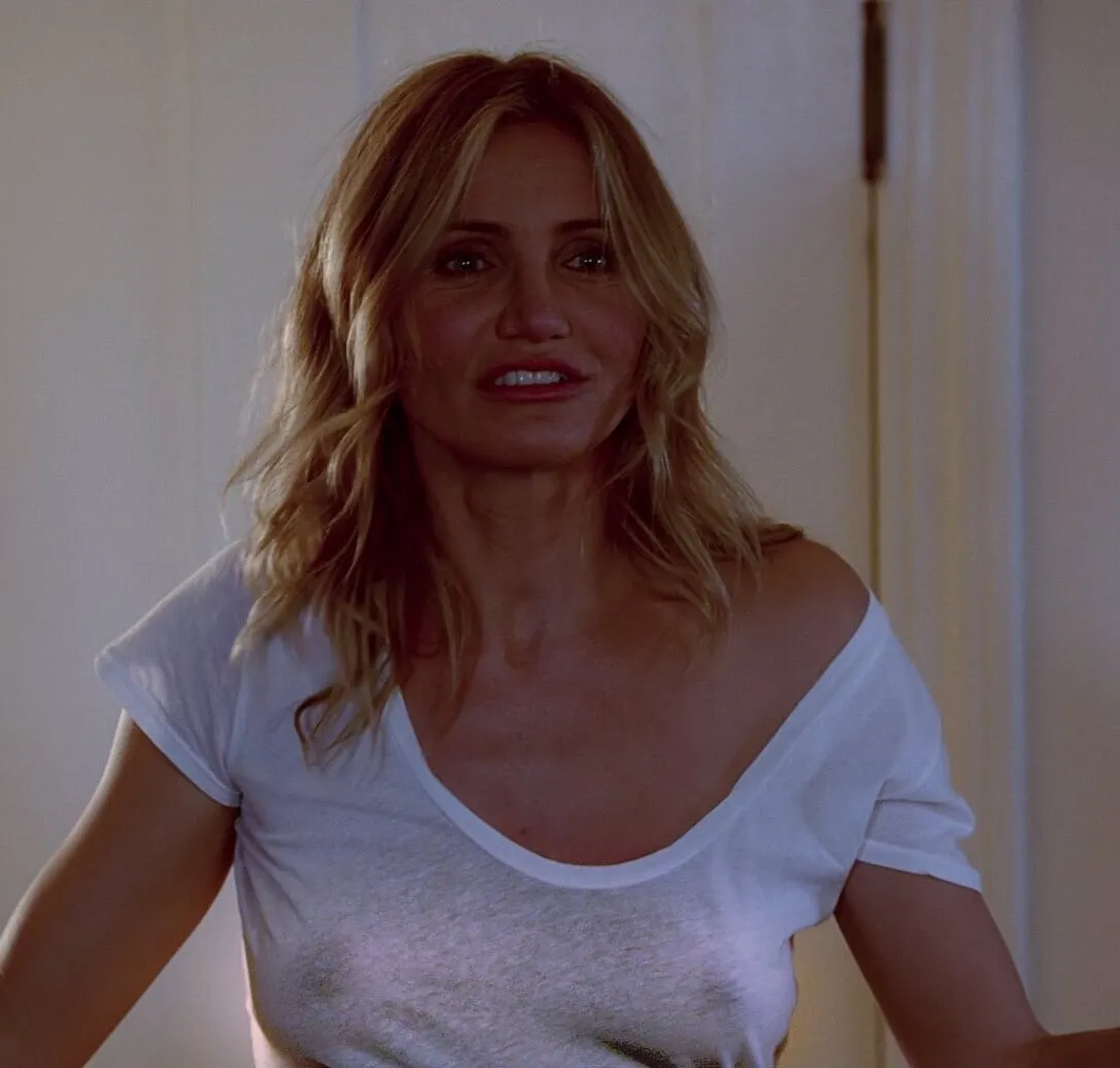 christopher j beal recommends cameron diaz no bra pic