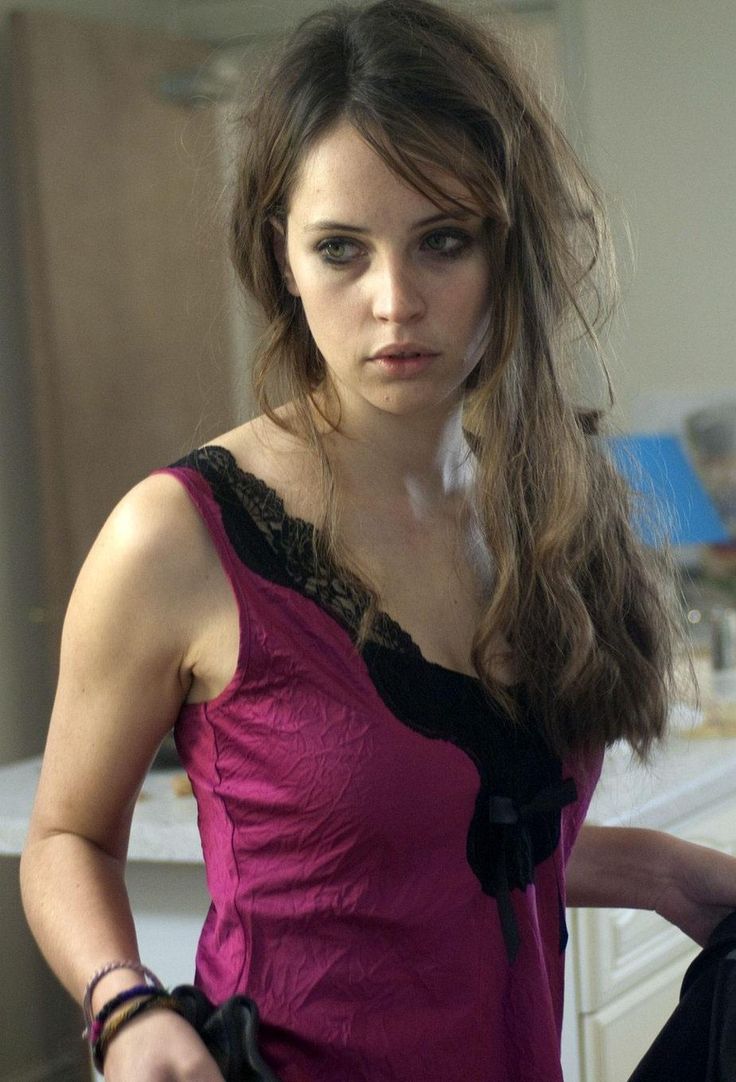 felicity jones hot sexy