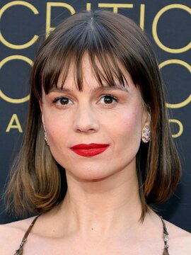 Katja Herbers Hot o naomi