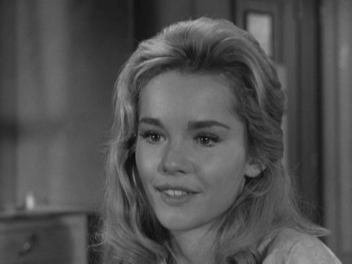 dan tooman recommends tuesday weld naked pic