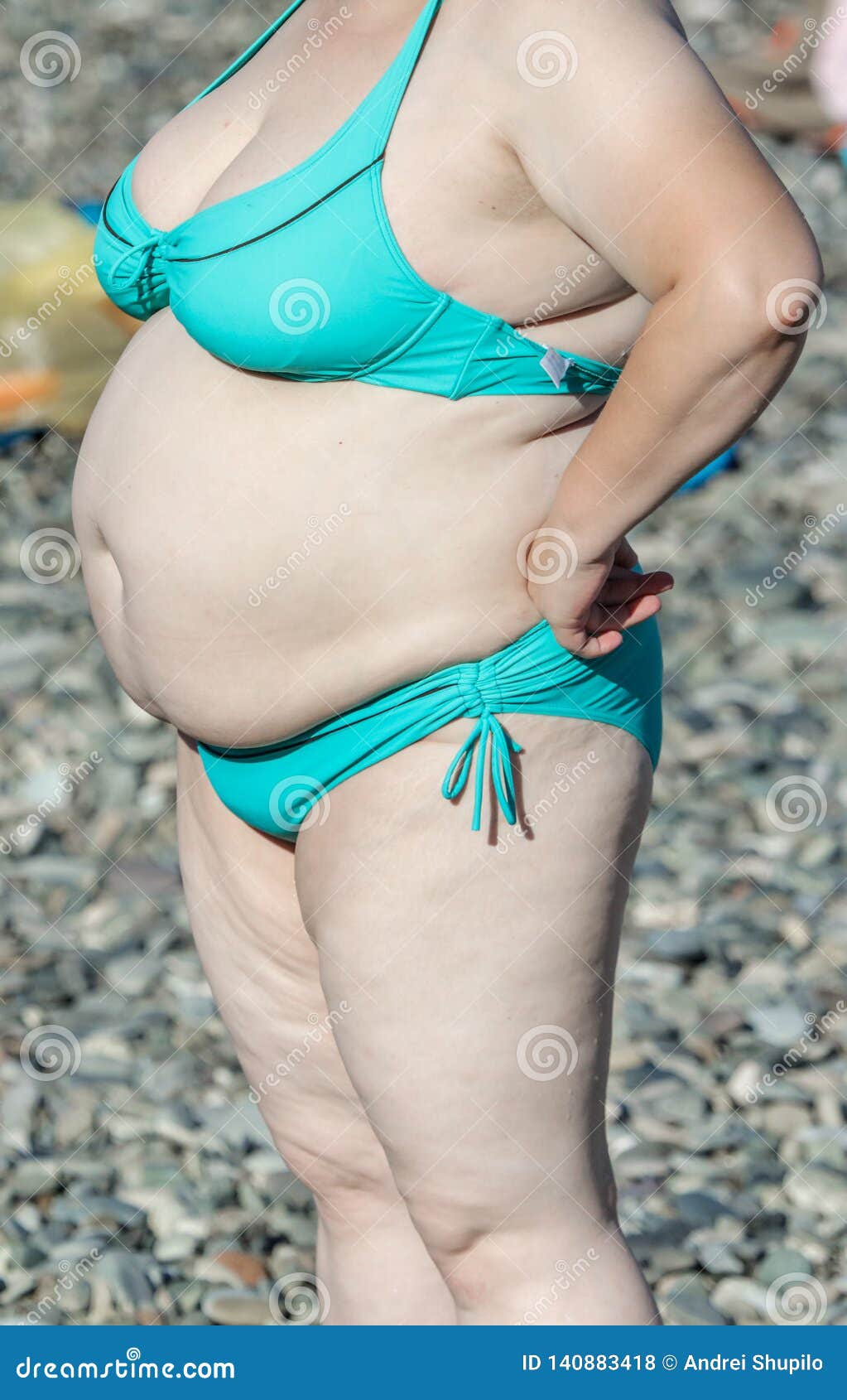brianna liu recommends Fat Chic In Bikini