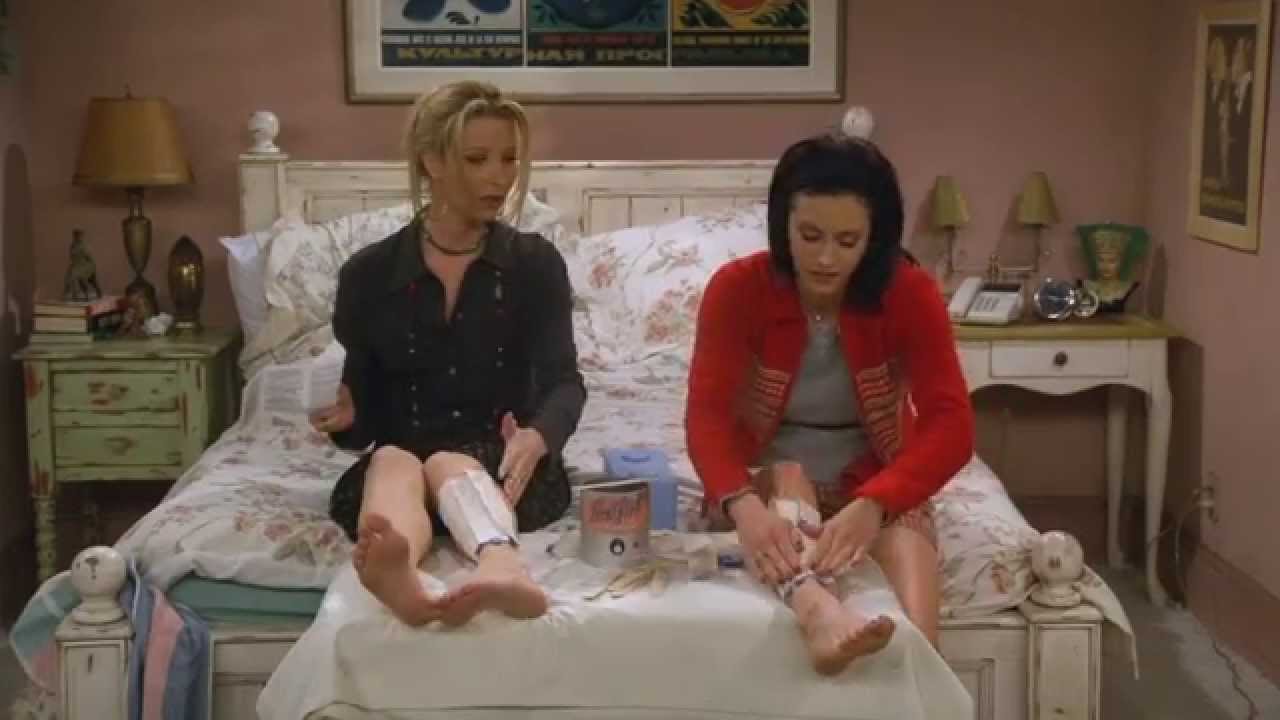 ashfak rahman recommends Lisa Kudrow Feet