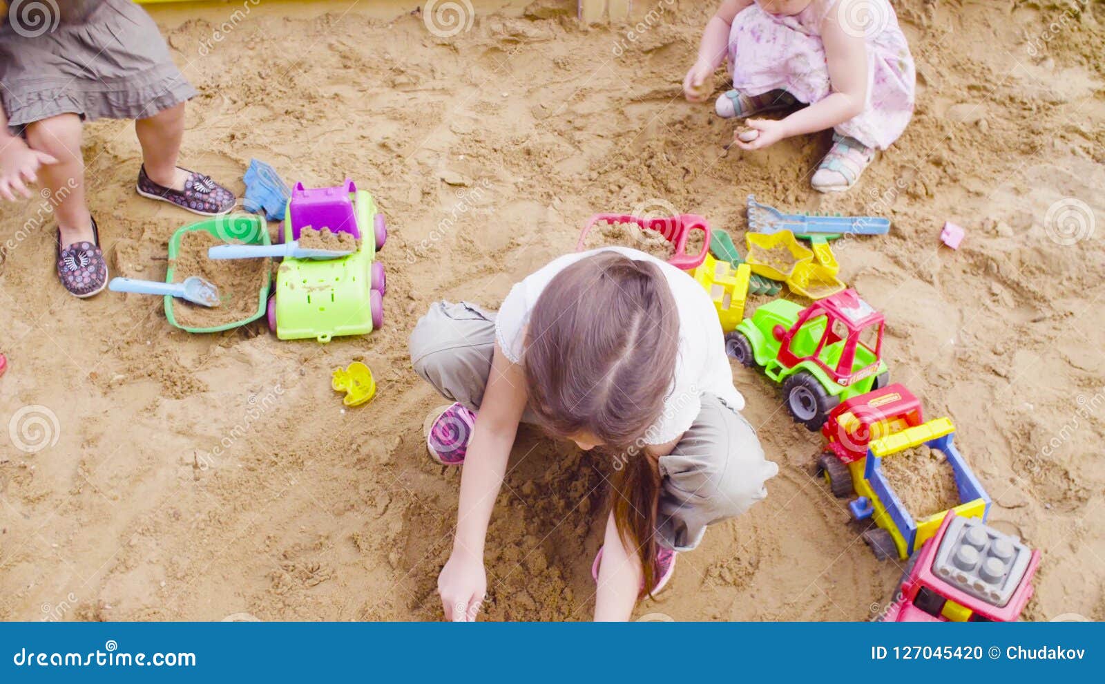 akram khokhar share 3 girls 1 sandbox photos