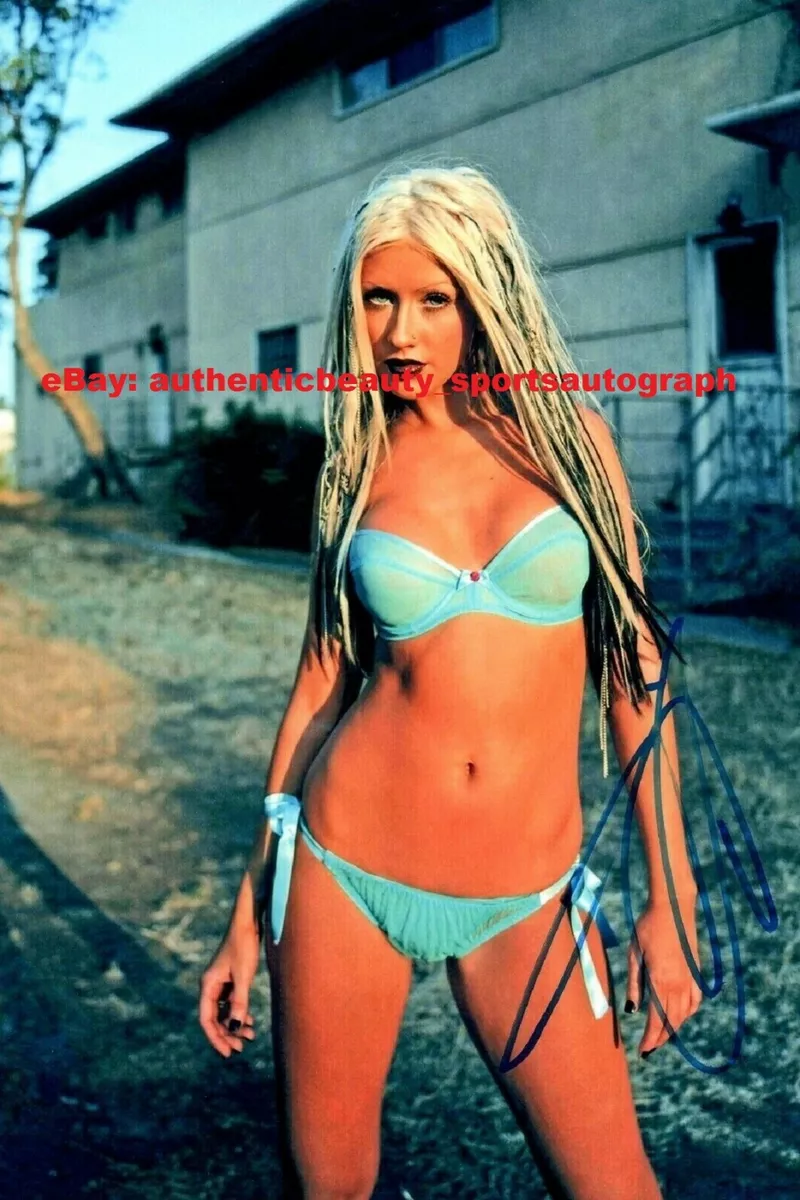 dalton booth recommends Christina Aguilera Bikini