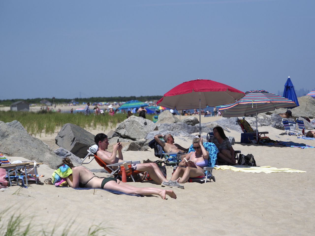 benildus fernando recommends Nude Beach In Sandy Hook Nj