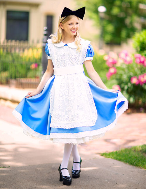 amy l kerr recommends Images Of Alice In Wonderland Costumes