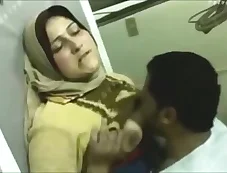 akuruka nkechi share arab hijab porn tube photos