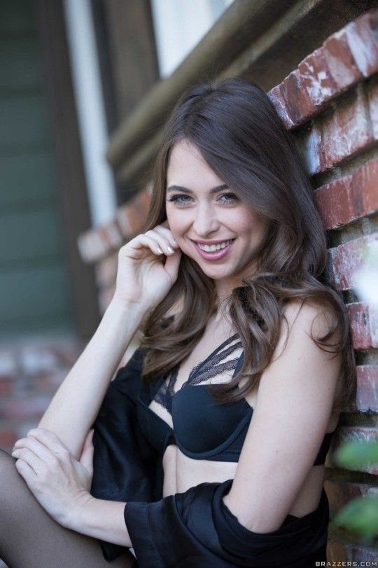 austin sutch add tumblr riley reid photo