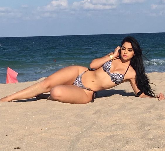 ashlyn monson recommends Jailyne Ojeda Bikini