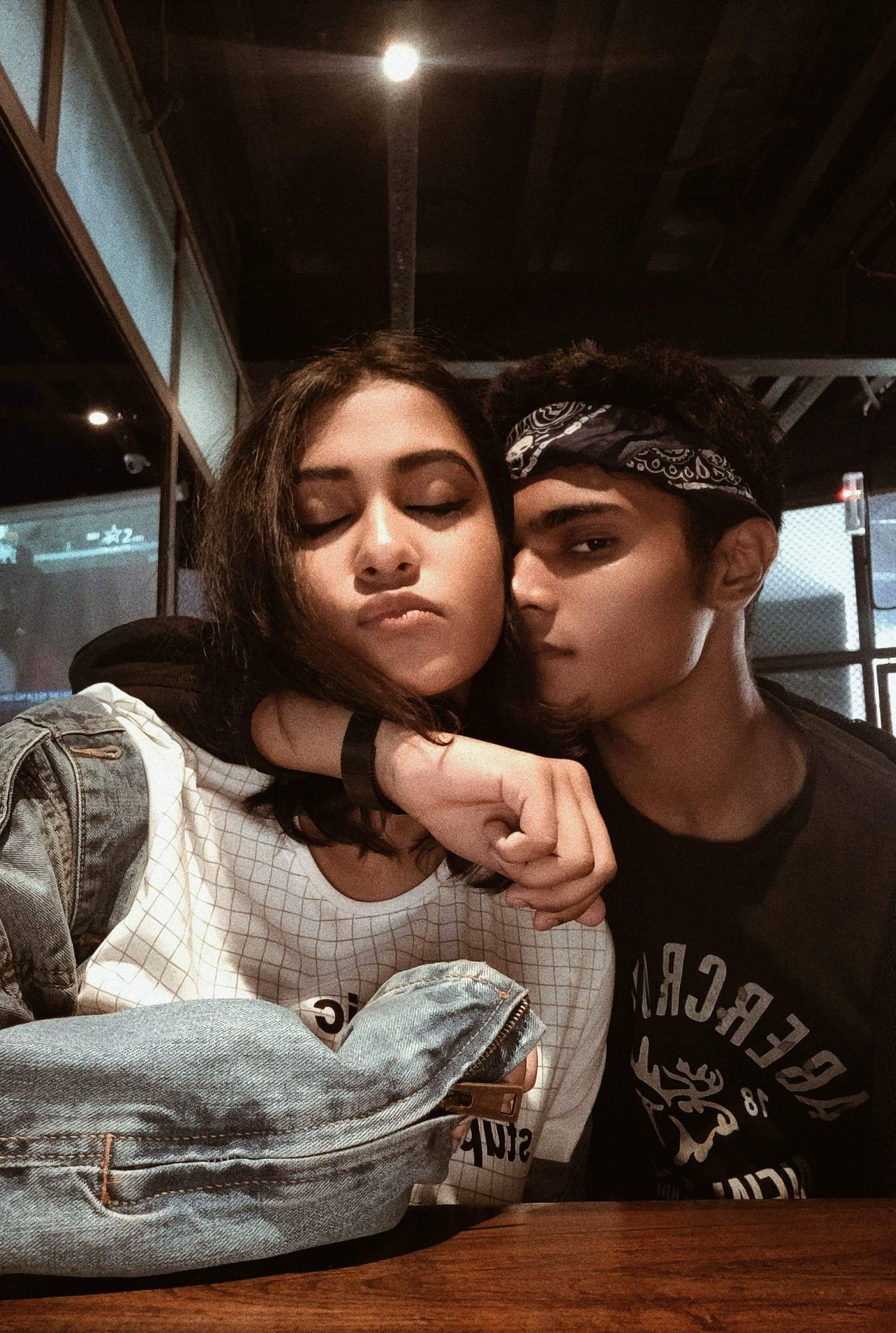 dewi trisnawati recommends couples selfies tumblr pic