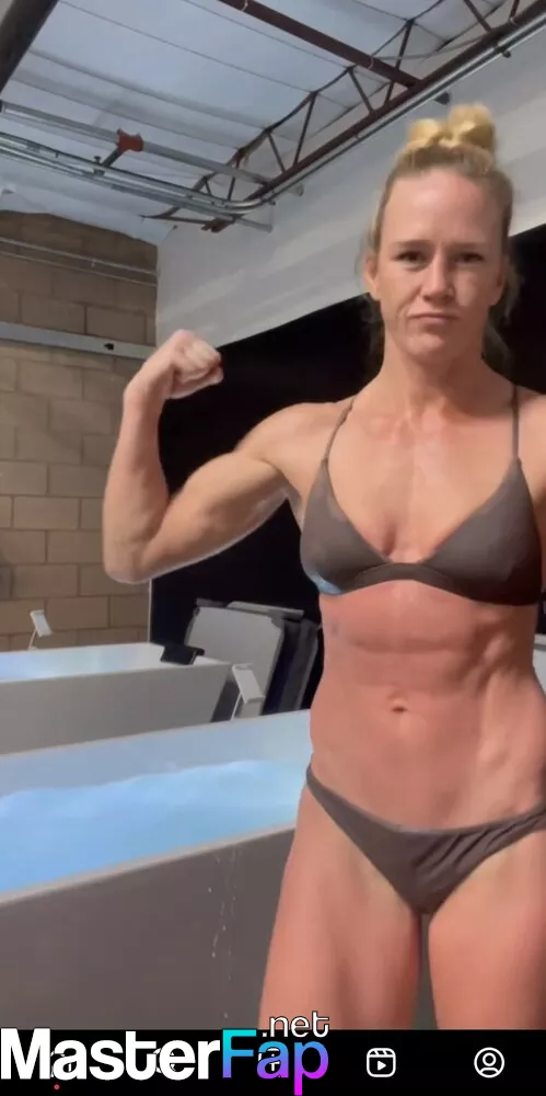 basant yousif recommends Holly Holm Nip Slip