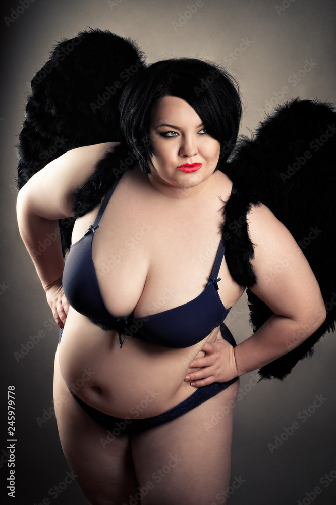 akhil kamath add fat chicks in lingerie photo