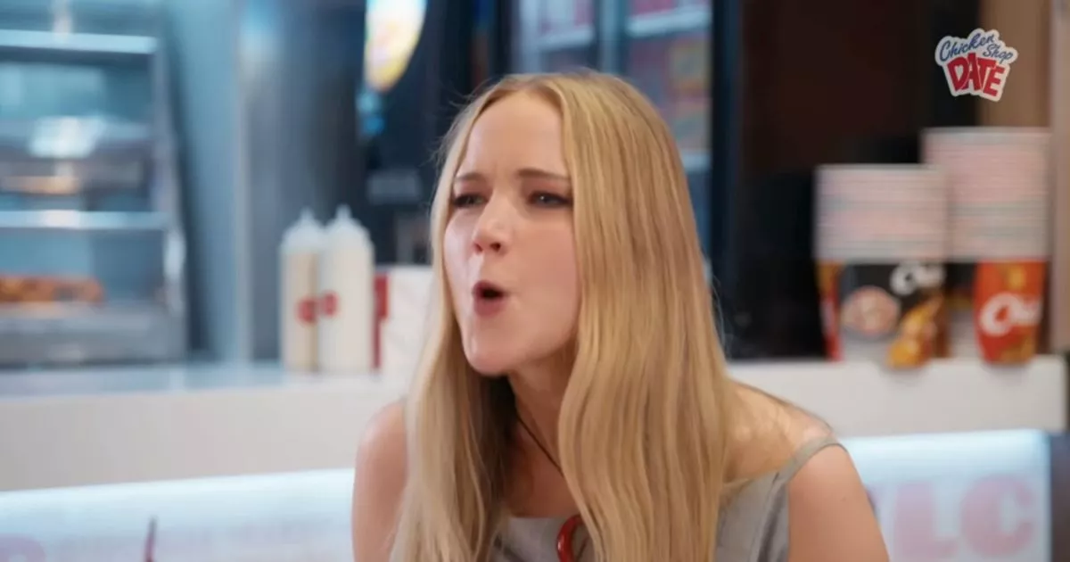 bobby orange recommends jennifer lawrence blow job pic