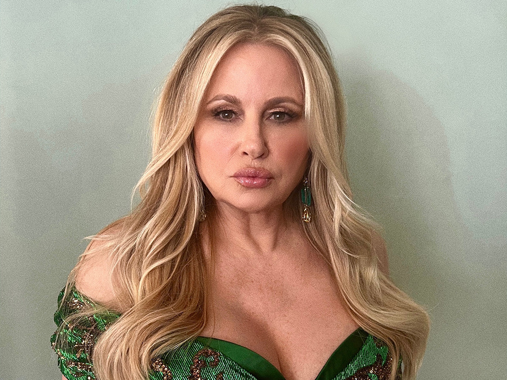 jennifer coolidge boobs