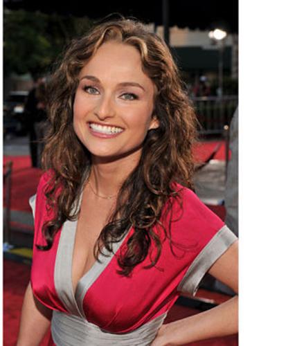 dakotah smith add giada de laurentiis pokies photo