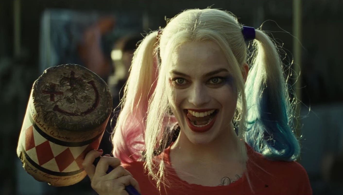 damien workman recommends sexy margot robbie harley quinn pic