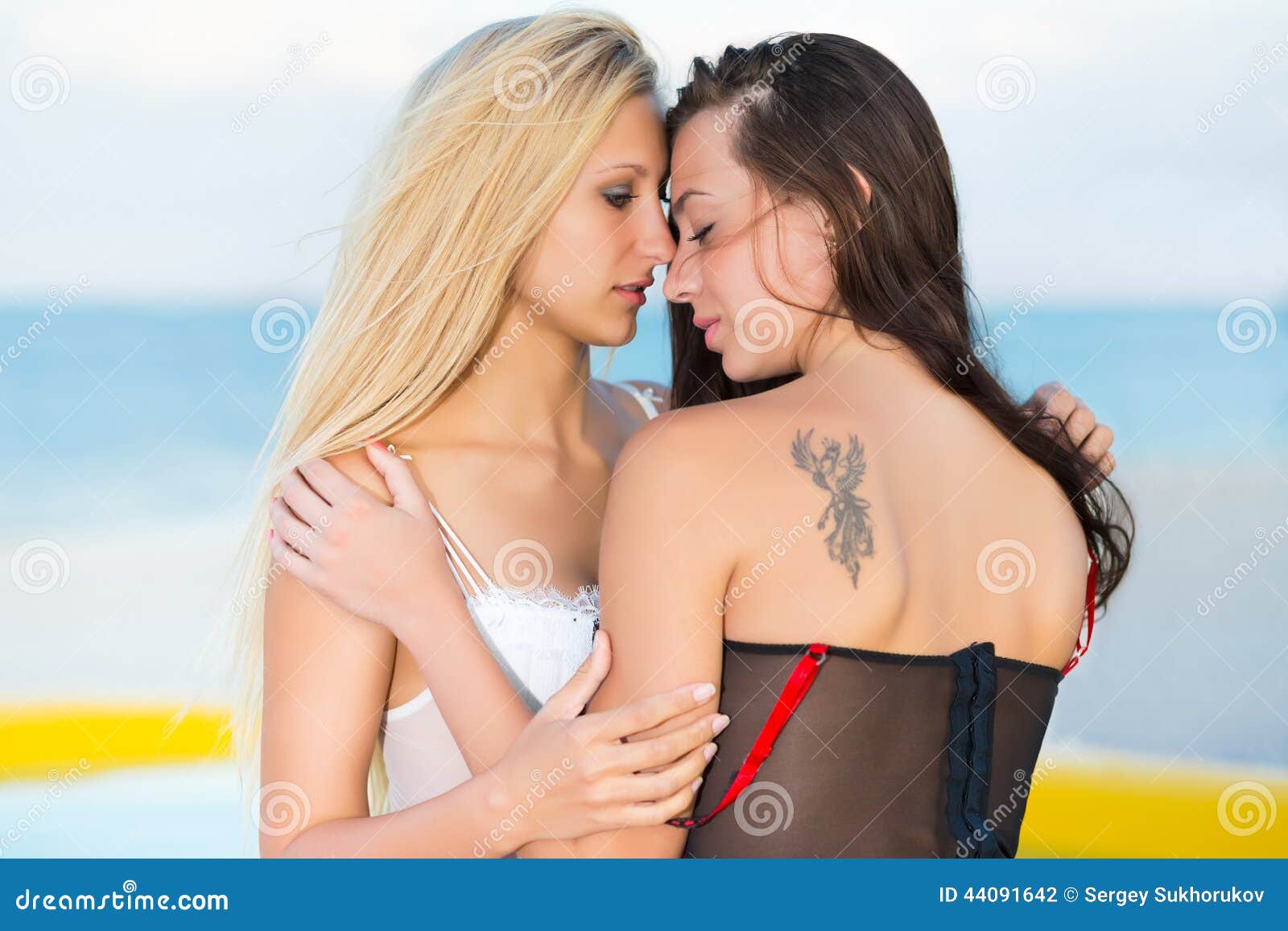 christina cyril share 2 hot women kissing photos
