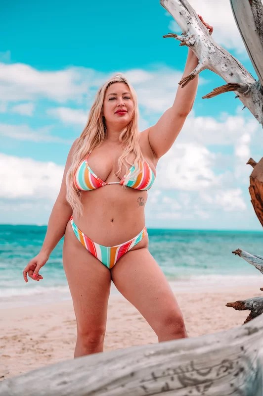 beverly murrell recommends Huge Tits String Bikini