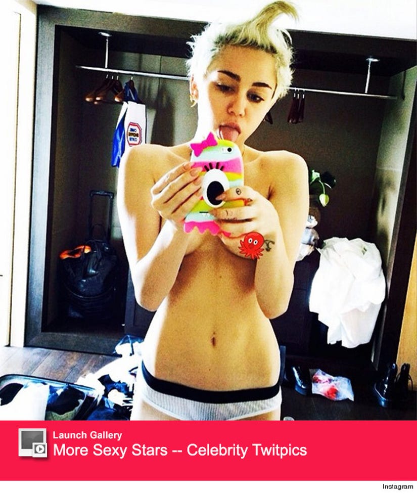 chasity lynn ward recommends Miley Cyrus Sexy Pic