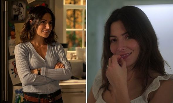 ali stern recommends Sarah Shahi Nipples