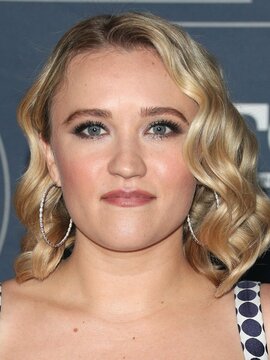 emily osment nude pics