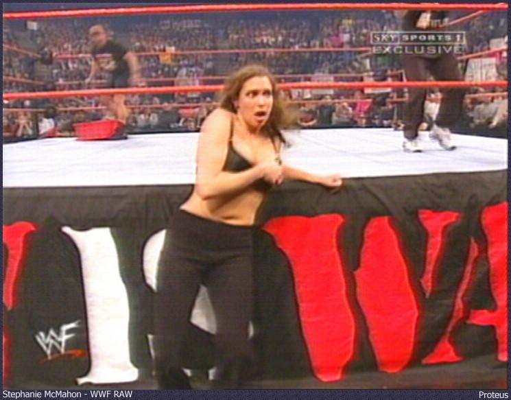 porno de stephanie mcmahon