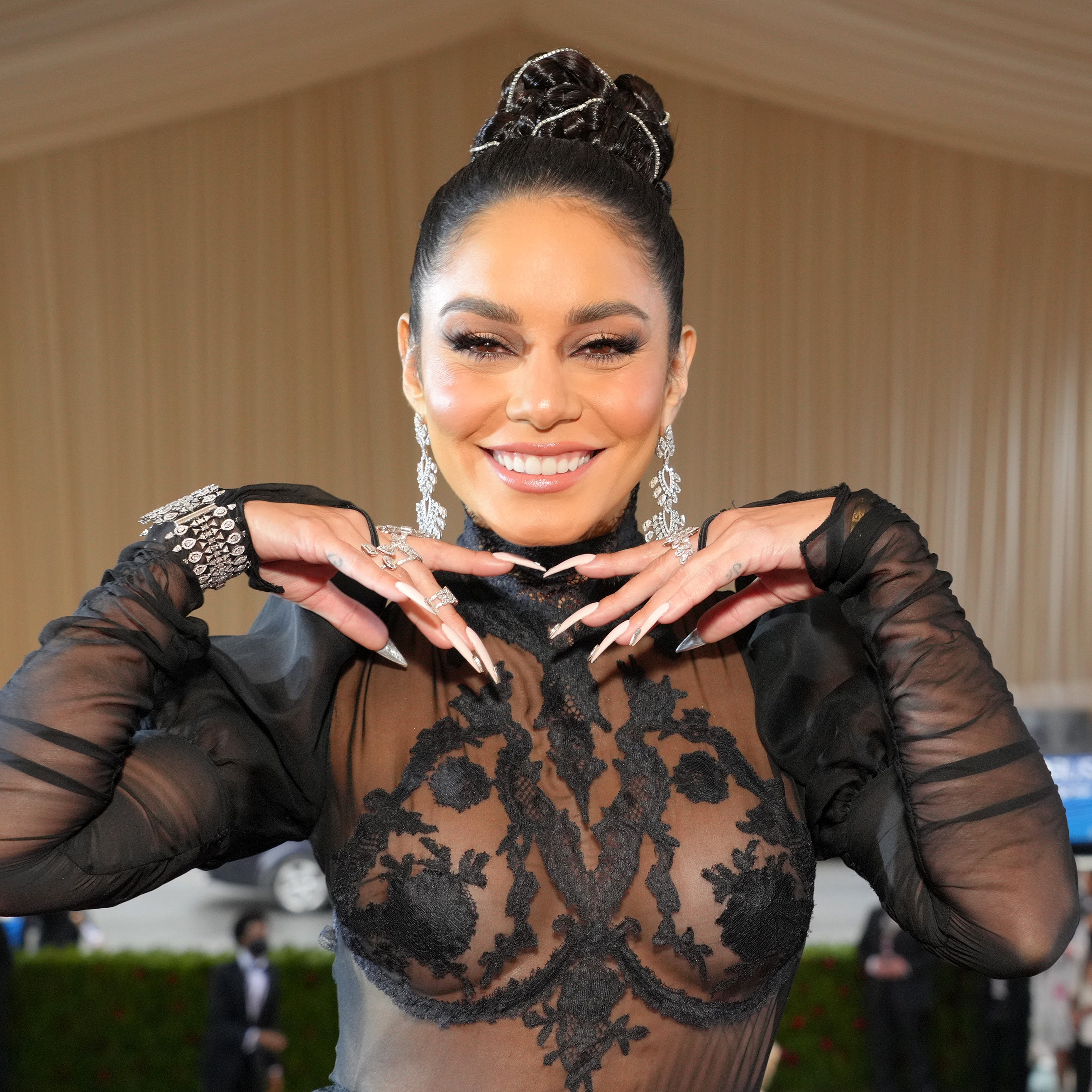 david kuhfal recommends vanessa hudgens naked videos pic