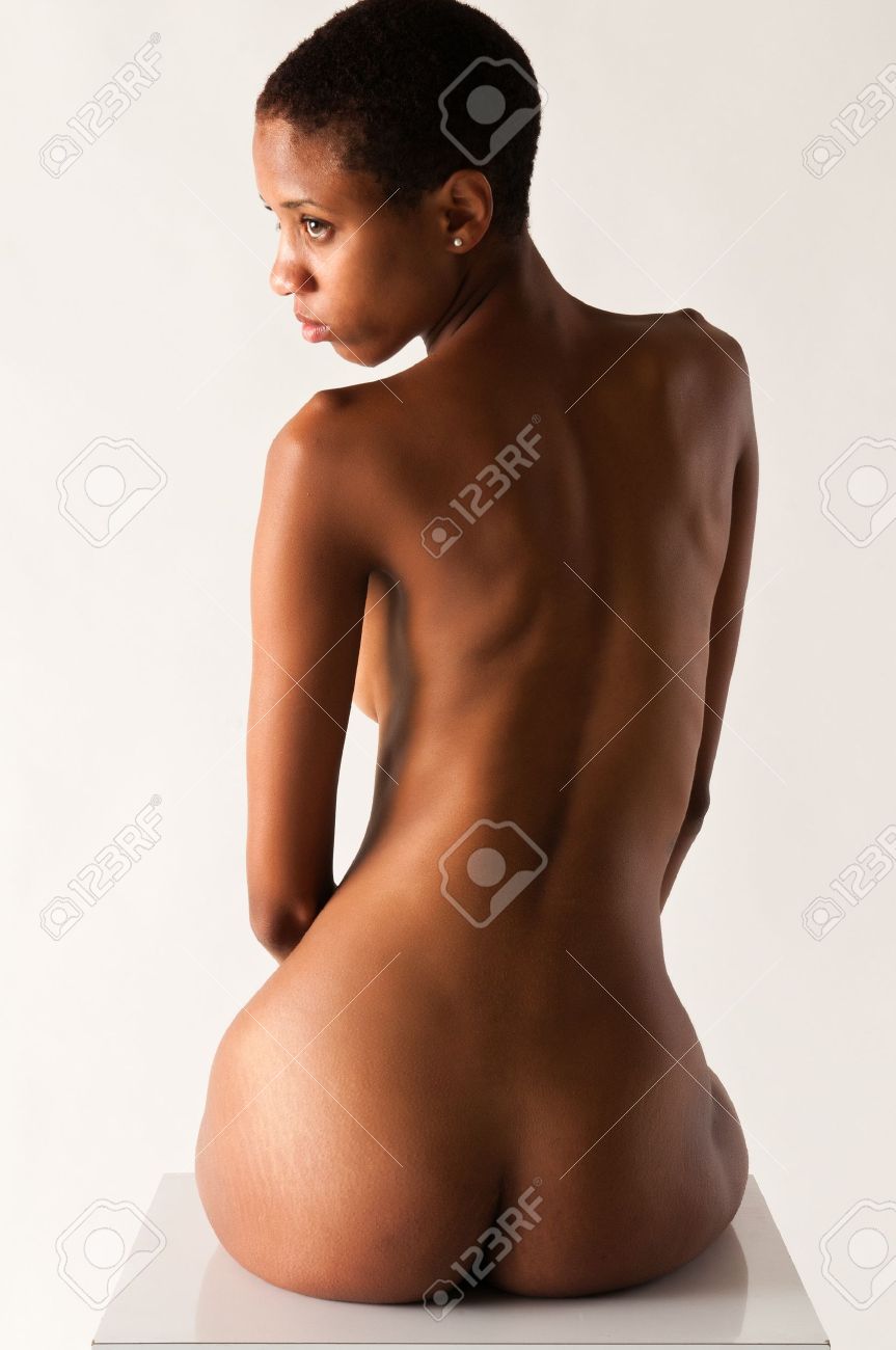 Black Women Posing Nude les tours