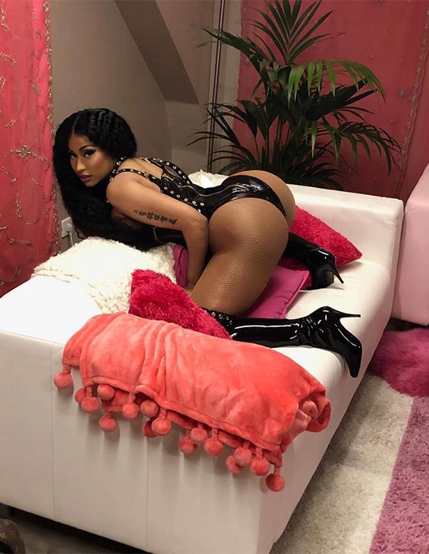 amelia jenne share nicki minaj booty pics photos