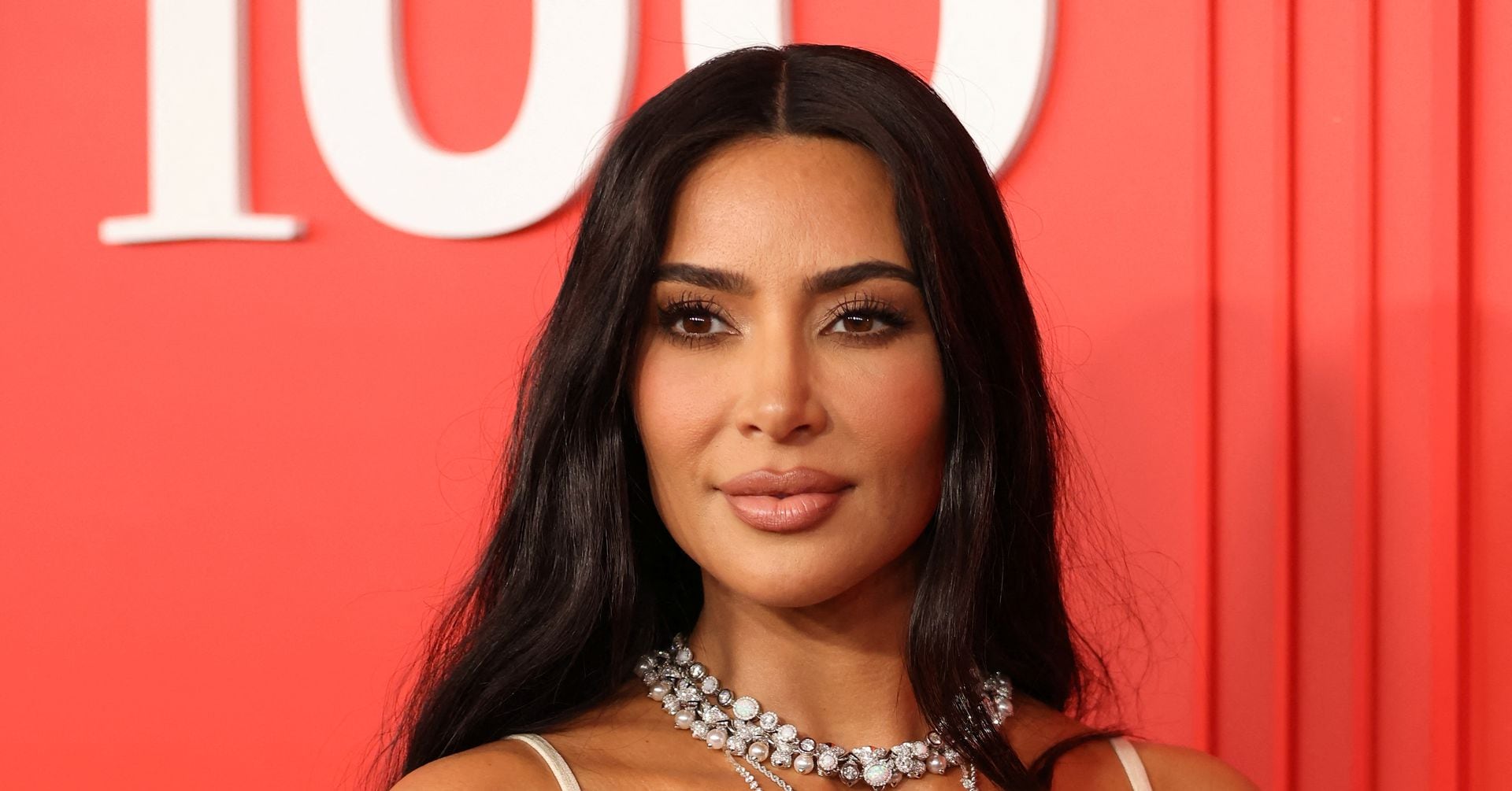annette tomczak recommends Kim Kardashian Cum On Face