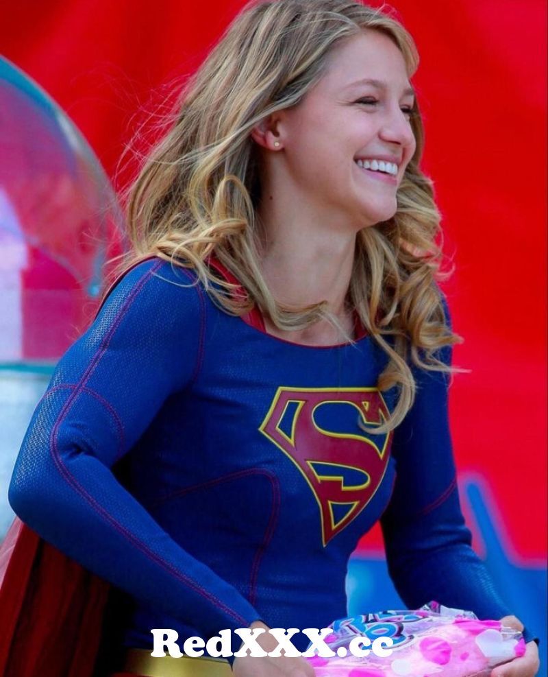 melissa benoist supergirl upskirt